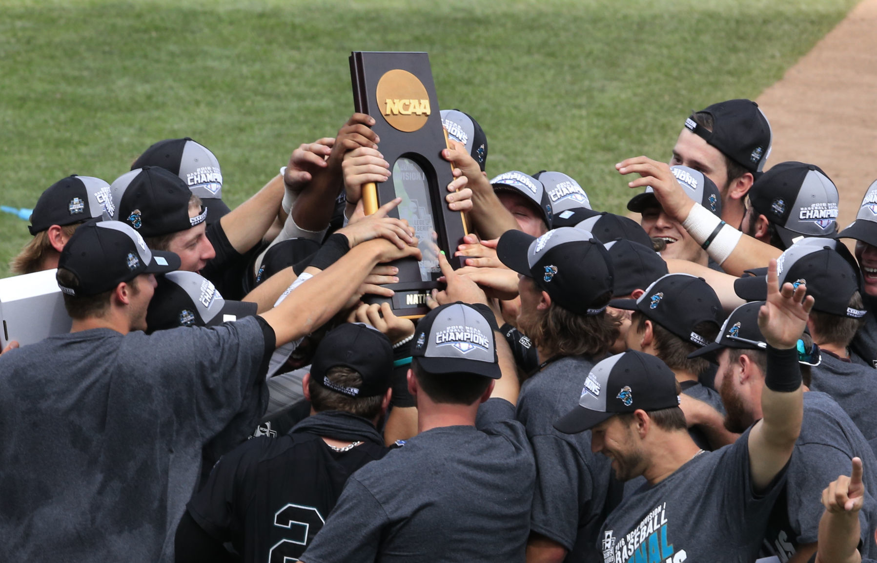 2016: Coastal Carolina wins first NCAA championship in any sport